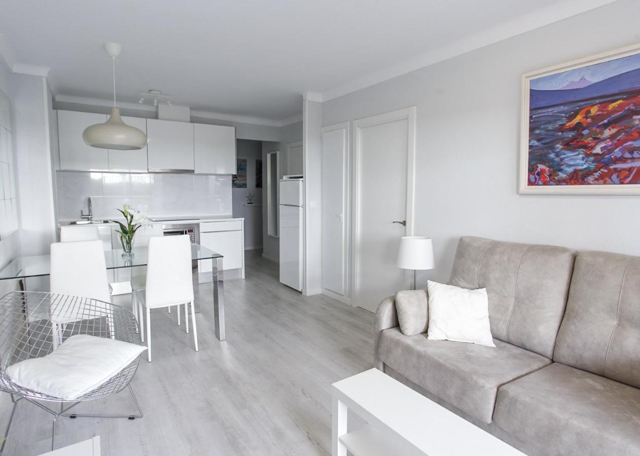 Apartamentos Stil Mar Anna - L'Escala Stil Mar المظهر الخارجي الصورة
