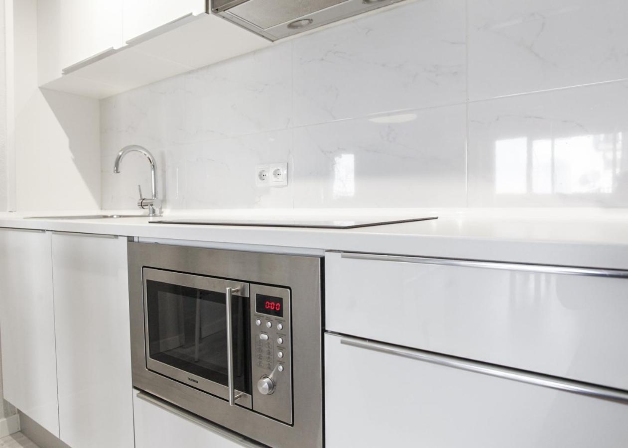 Apartamentos Stil Mar Anna - L'Escala Stil Mar المظهر الخارجي الصورة