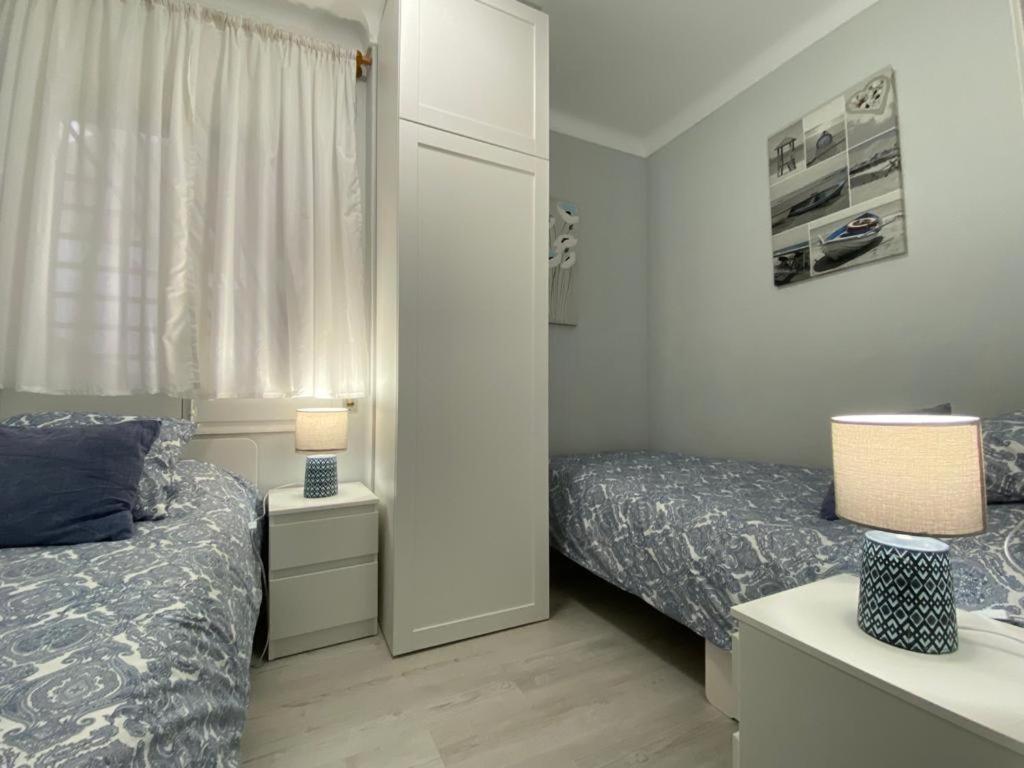 Apartamentos Stil Mar Anna - L'Escala Stil Mar المظهر الخارجي الصورة